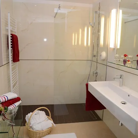 Weinrefugium Brolli Hotel 4*