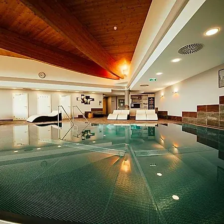 Weinrefugium Brolli Hotel 4*