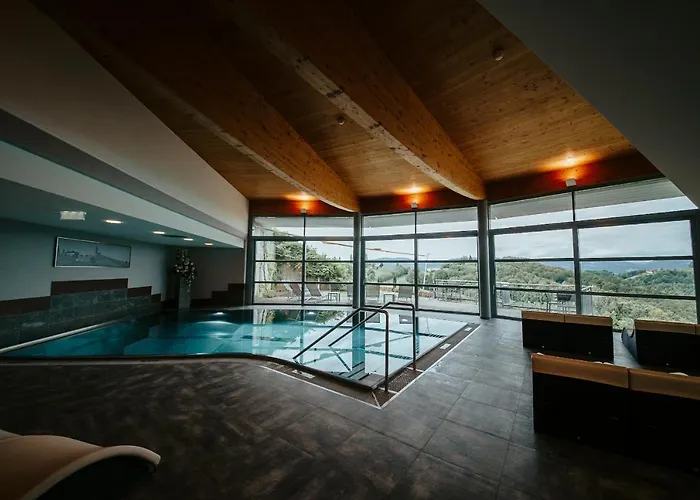 Weinrefugium Brolli 호텔 게믈리츠