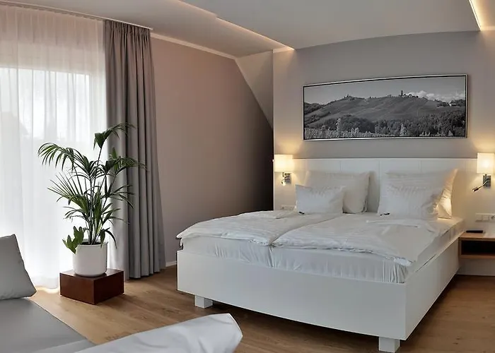 Hotel Weinrefugium Brolli 4*